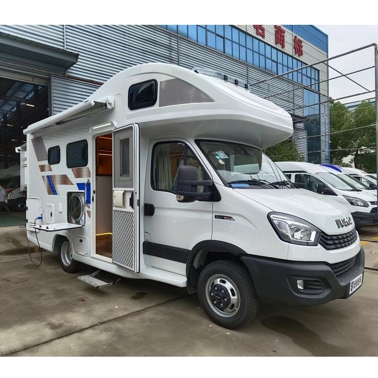 Motorhomeの屋外のキャンピングカー130km/h 1VECO 4x2屋外RVのキャラバン