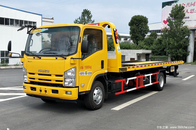 ディーゼル燃料のタイプ緊急のレッカー車のレッカー車5600*2350 Mm 4x2