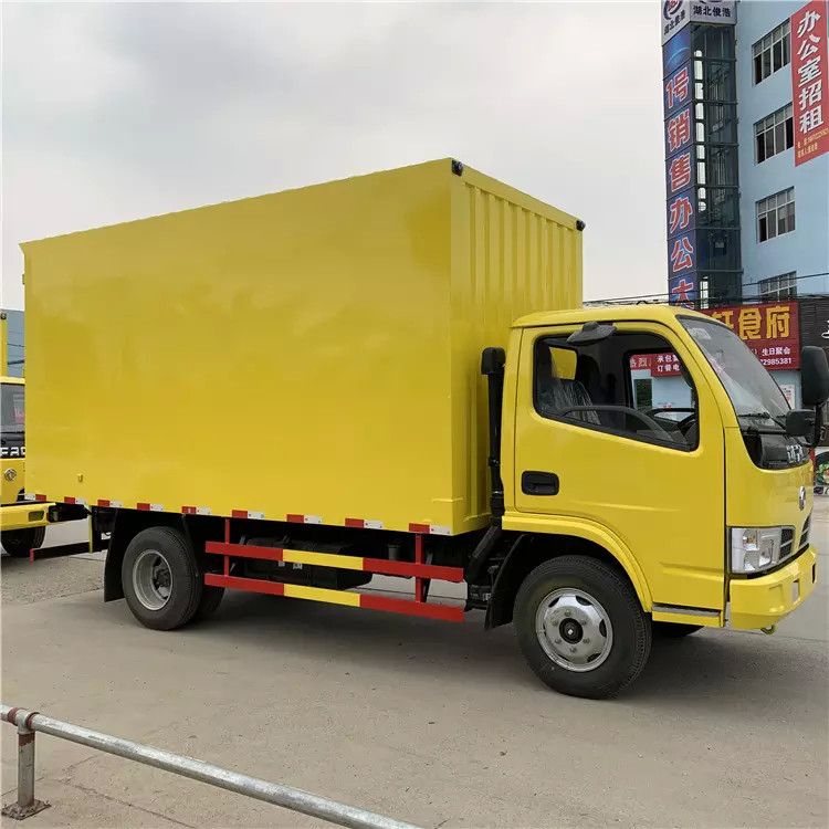 Dongfeng 3.5トンの軽量ヴァントラックの小型の貨物トラック