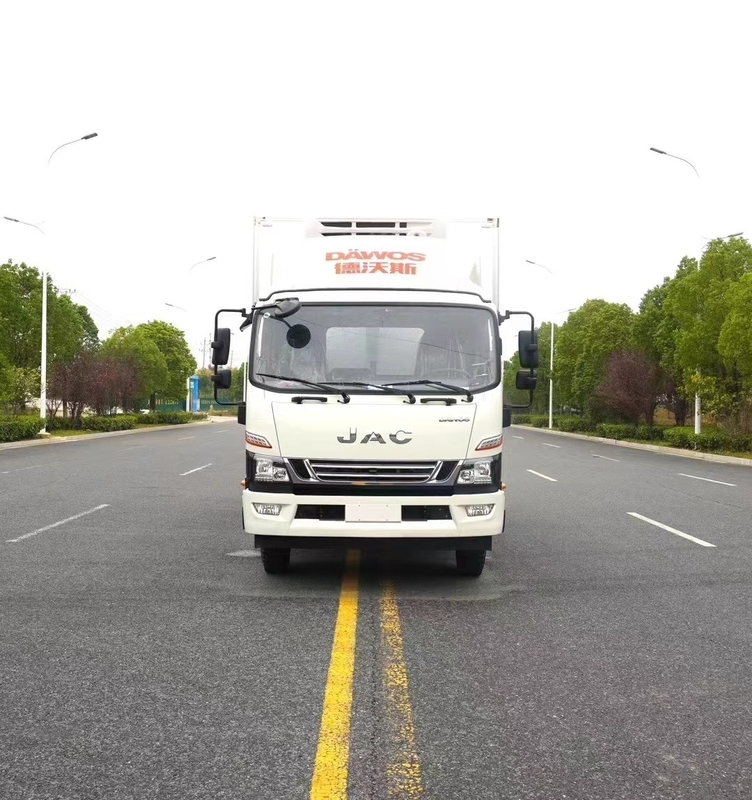 JAC 4x2 Fクラス フレッシュバンのトラック ドバイで -5から -15度
