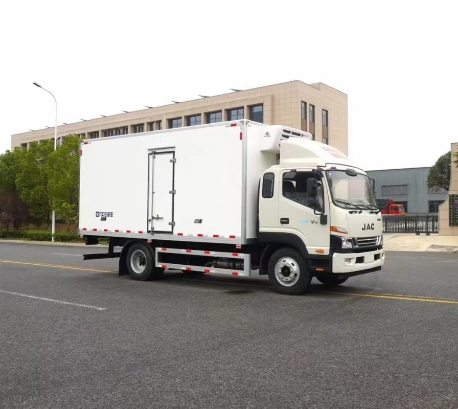 JAC 4x2 Fクラス フレッシュバンのトラック ドバイで -5から -15度