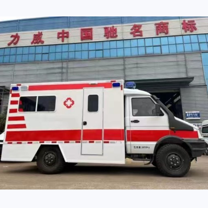 130km/H 病院ICU車両 IVECO 緊急医療のための輸送救急車