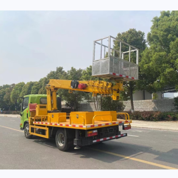 左手または右手駆動 空中作業プラットフォーム トラック 3360mm 車輪ベース