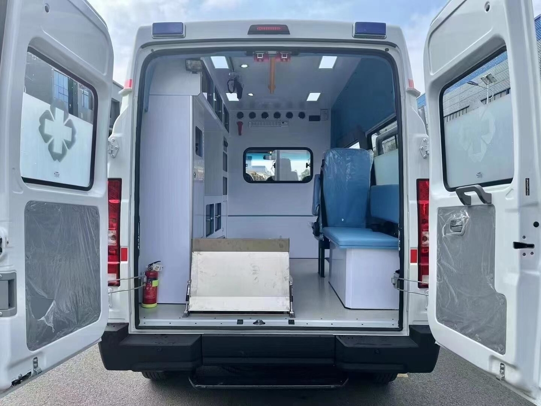 LHD/RHD 救急車 4x2/4x4 駆動型 卸貨船 輸送 パッケージ 救急車 販売