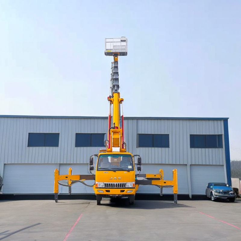 25m ディーゼル空中作業台 トラック 2 軸 前 V と 後 V オートリガー 緊急ポンプ