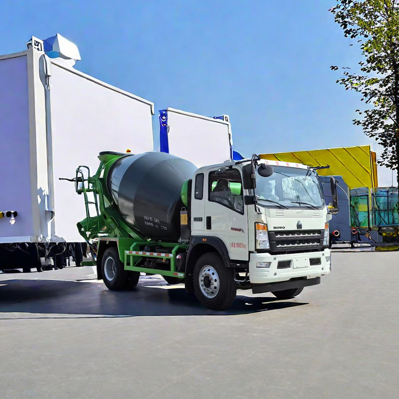 ミニシノトルク HOWO 4*2 コンクリートトラック 8 10 12 14 16 18 20 Cbms ミキサートラック