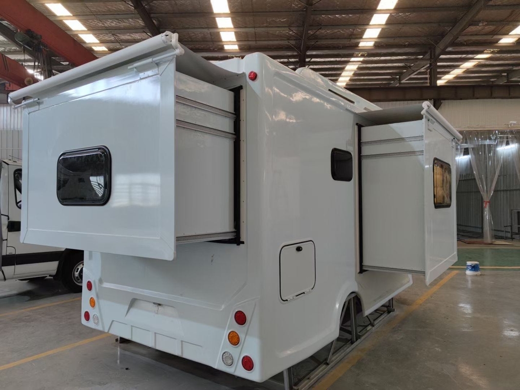 ガラス繊維箱RV CaravanヴァンDecorated Shell 220Vの屋外の家