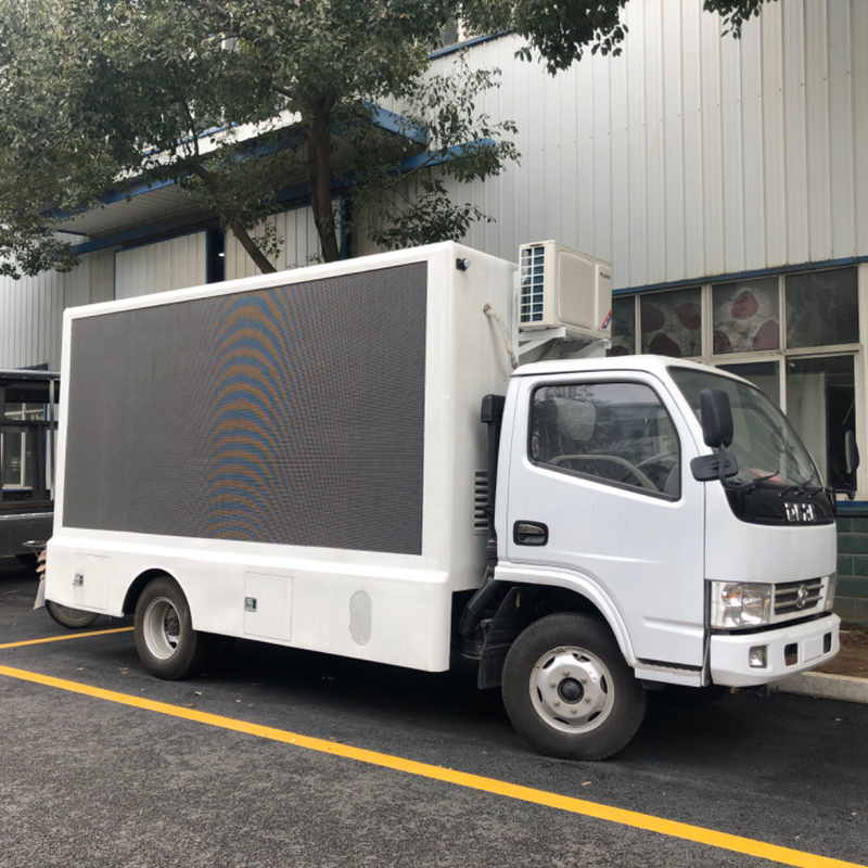 ドンフェン 4x2 LED モバイル トラック ライトボックス 覆いガラスと 広告用のアウトドア LED 画面