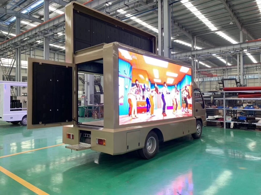 LEDスクリーン 車とオーディオ 屋外広告 ロードショー ステージ トラック ディーゼル マニュアル